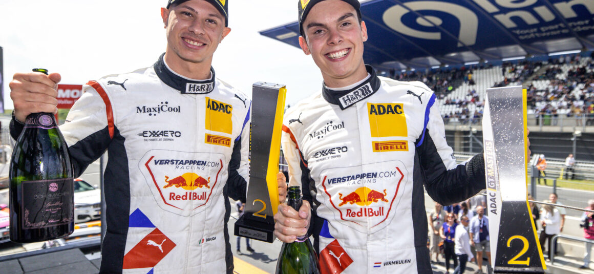 EN: Car Collection celebrates podium successes in ADAC GT Masters and Nürburgring endurance series