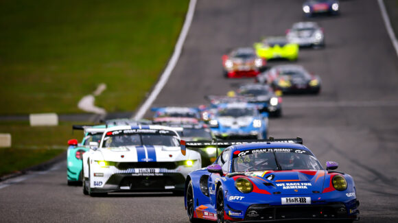 Car Collection Motorsport glänzt bei NLS-Rückkehr mit Pole Position und Podesten