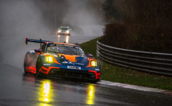 EN: Late start to the Nordschleife season for Car Collection Motorsport